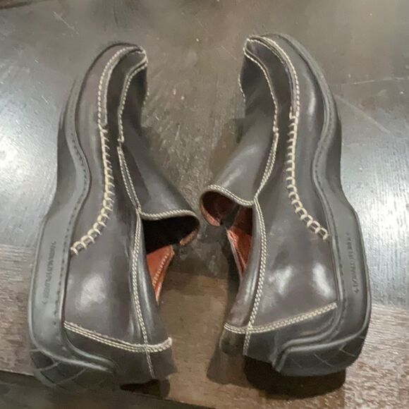 Donal J. pliner estro slip on shoes size 10 - Picture 4 of 7